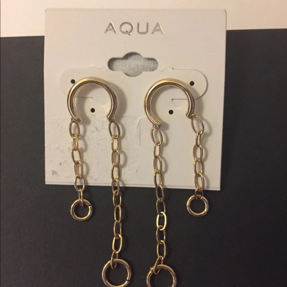 Aqua/Bloomingdales dangling earring